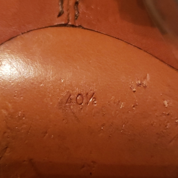 Shoes - Picture 7 of 7